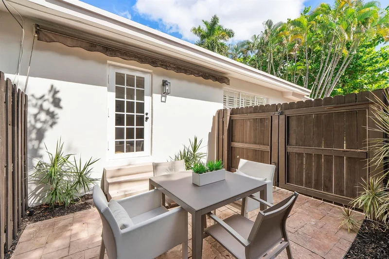 111 NE 17th Avenue, Fort Lauderdale, Florida, United States. - Photo 56