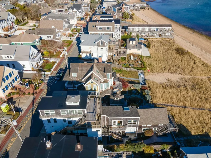 405 Commercial Street, Unit 5 , Provincetown, MA 02657, Provincetown, Massachusetts, United States. - Photo 38