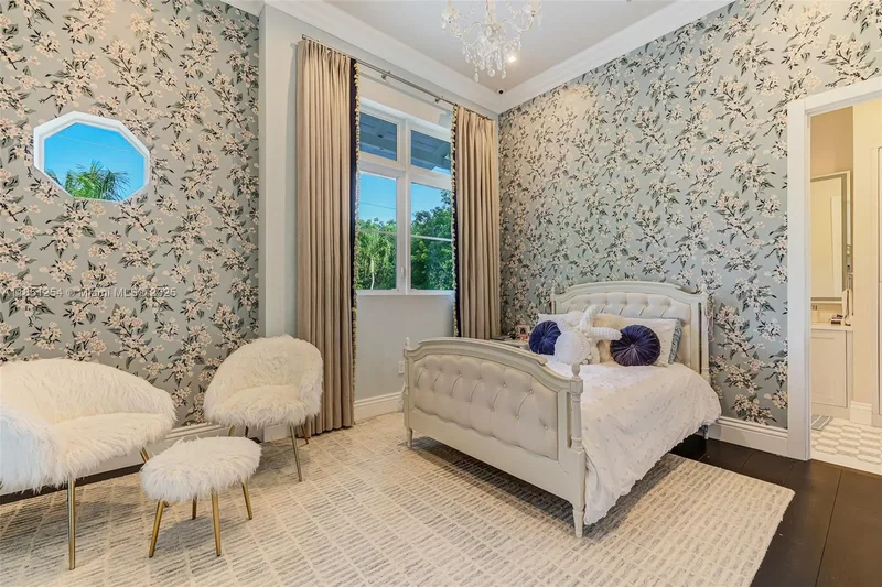 13580 SW 67th Ave, Coral Gables, Florida, United States. - Photo 19