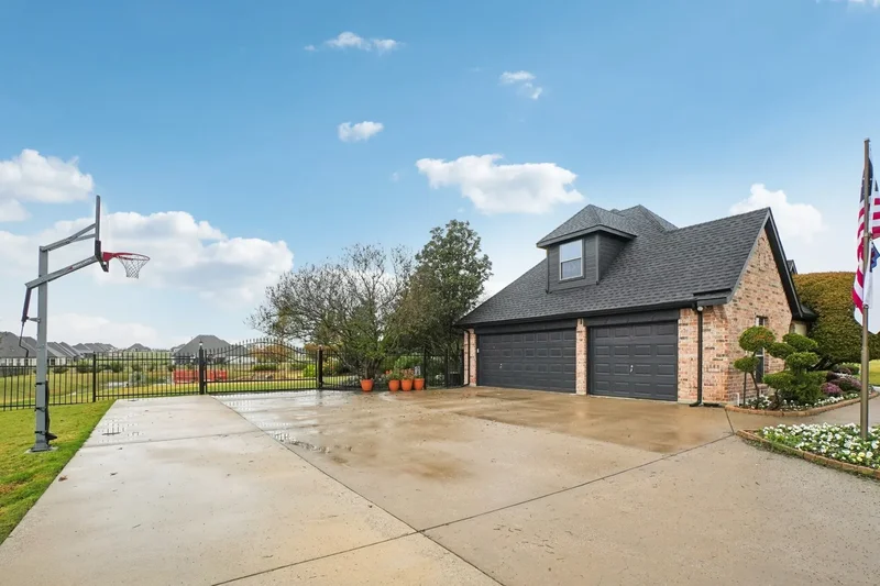 484 Savannah Hill, Rockwall, TX 75032, Heath, Texas, United States. - Photo 2