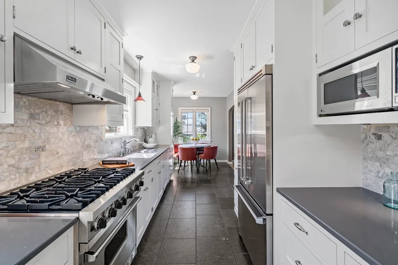 1914 48th Avenue SW, Seattle, WA, 98116, Seattle, Washington, United States. - Photo 13