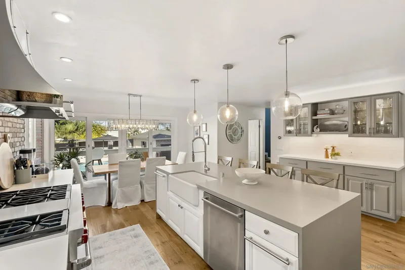 4474 Niagara Ave, San Diego, California, United States. - Photo 17
