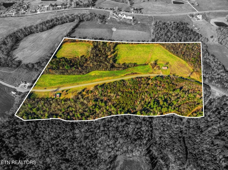 15649 Lantana Rd, Crossville, TN 38572, Crossville, Tennessee, United States. - Photo 4
