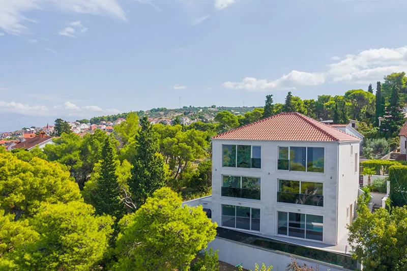 Brac, elegant villa with sea view