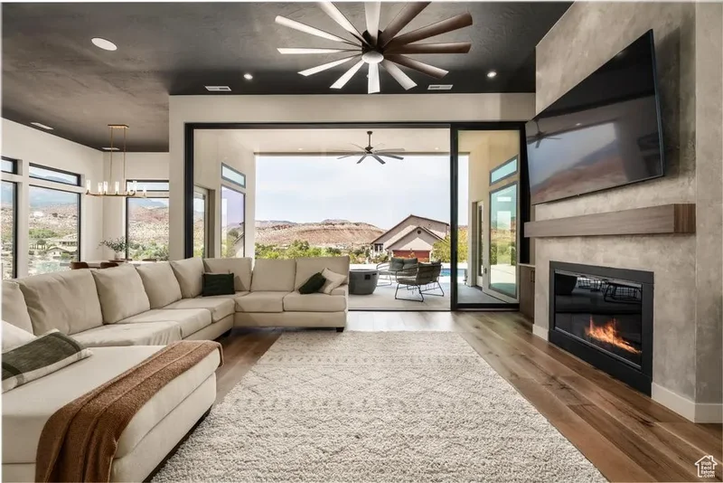 226 W SHINARUMP CIR, Leeds, Utah, United States. - Photo 15