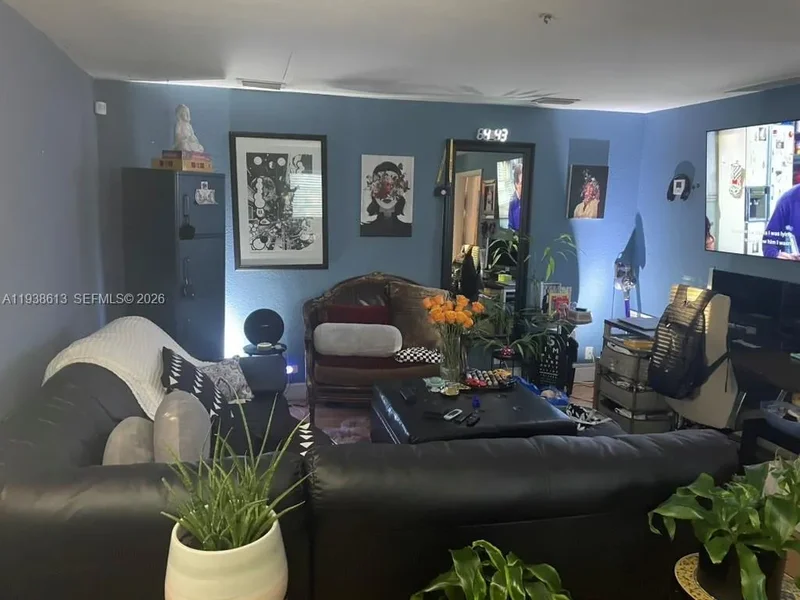 3741 SW 27th Ter, Miami, Florida, United States. - Photo 12