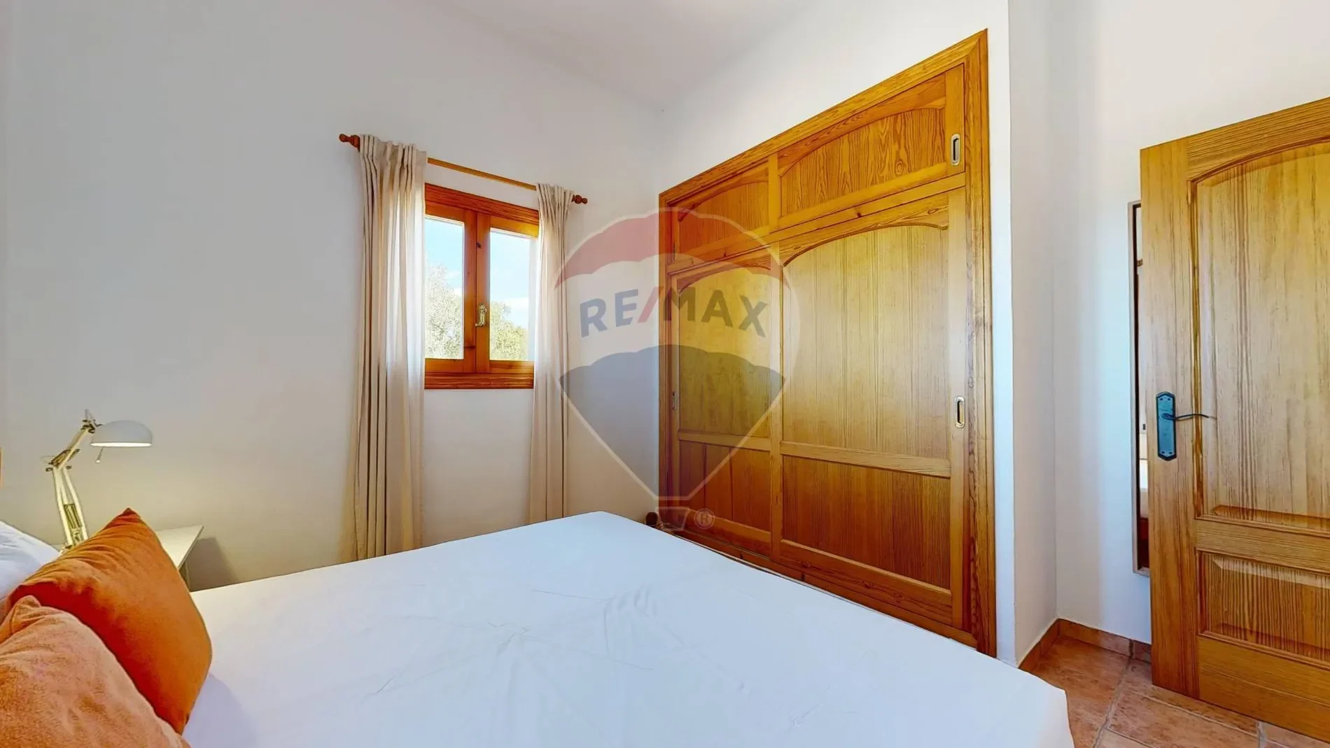 PC5R+88J Sant Francesc Xavier, Spagna, Formentera, Balearic Islands, Spain. - Photo 67