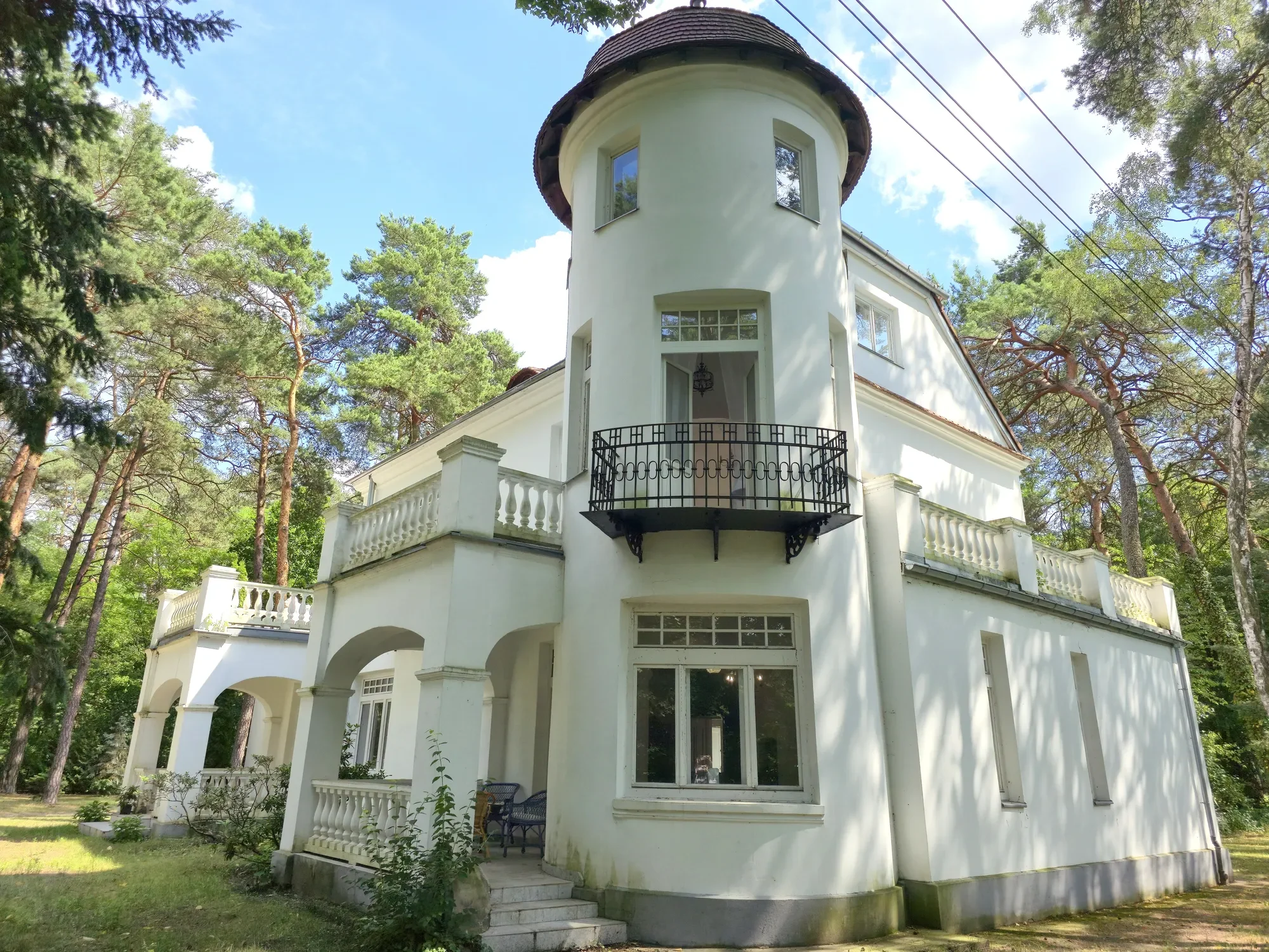 Gallery photo 11