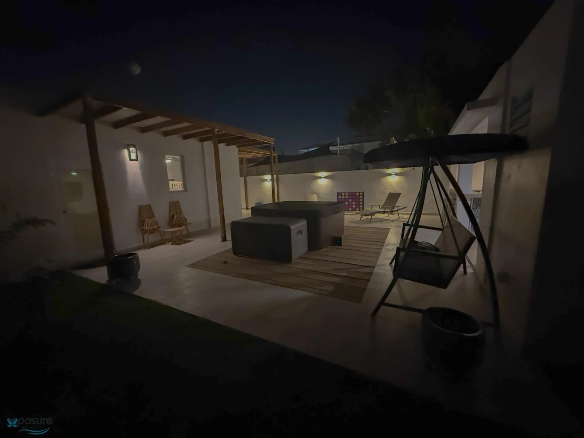 Exterior photo 12