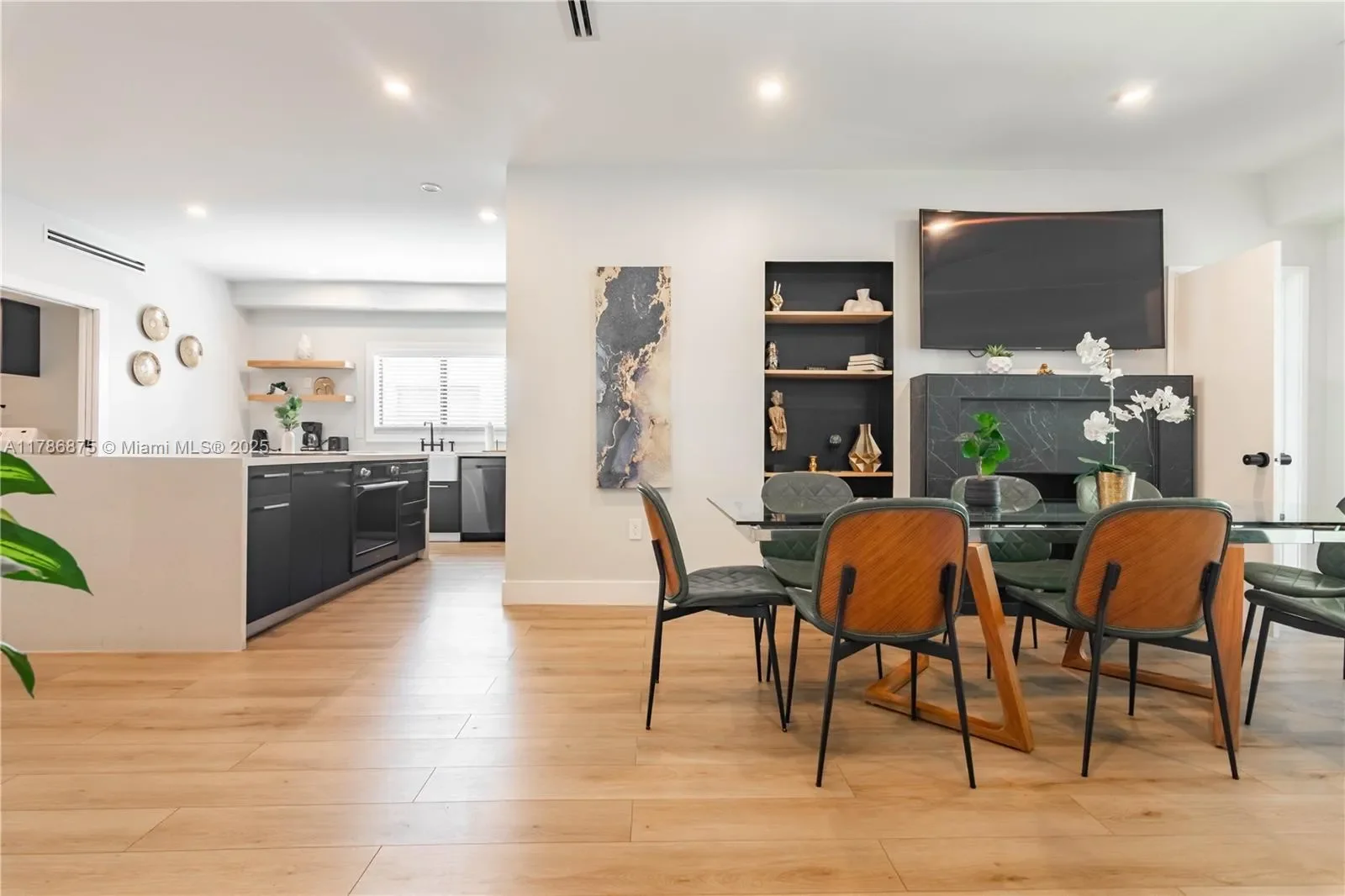 2360 SW 12th St, Miami, Florida, United States. - Photo 5