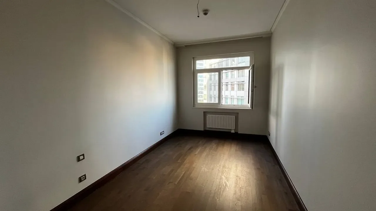 Gallery photo 4