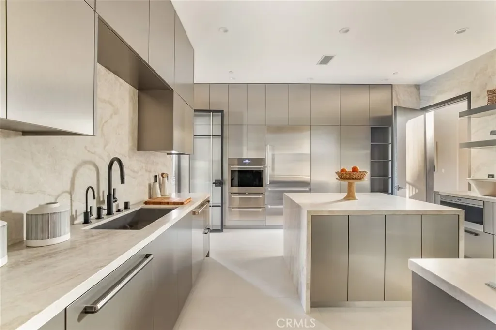 24255 BRIDLE TRAIL Road, Hidden Hills, California, United States. - Photo 27