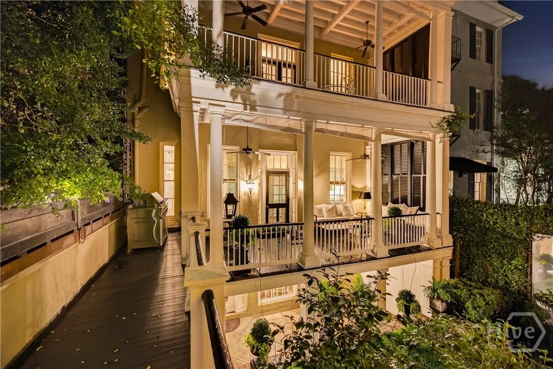 203 W Charlton Street, Savannah, Georgia, United States. - Photo 14