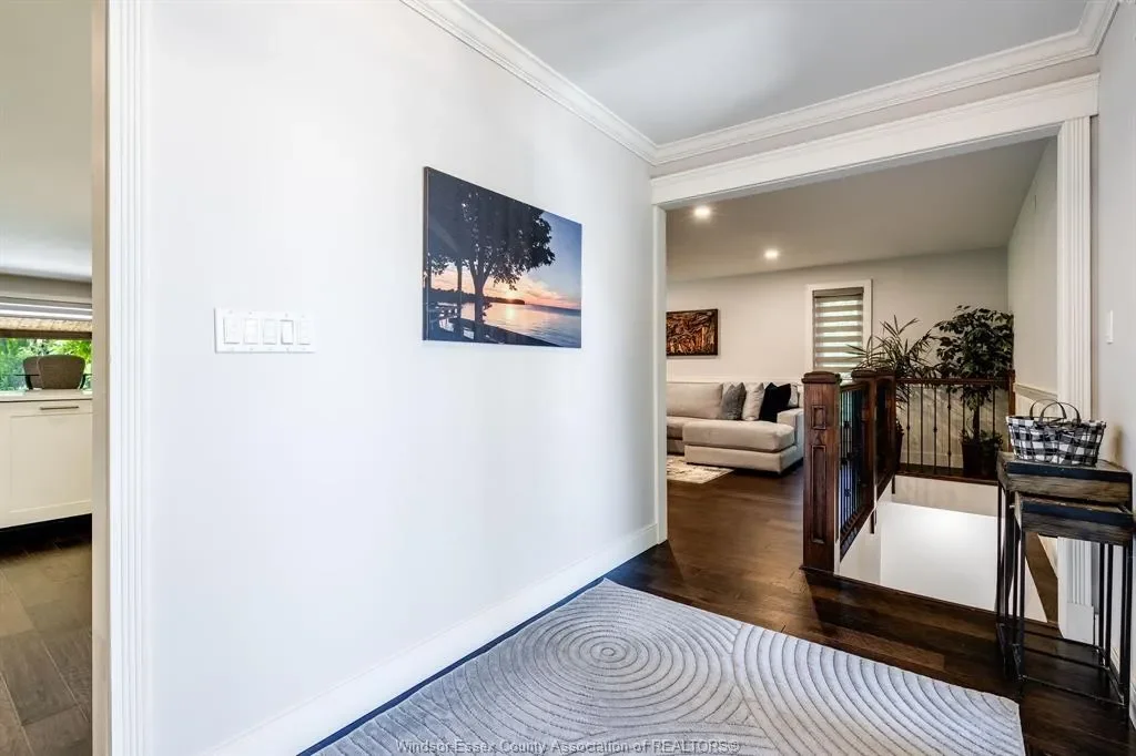 Gallery photo 5