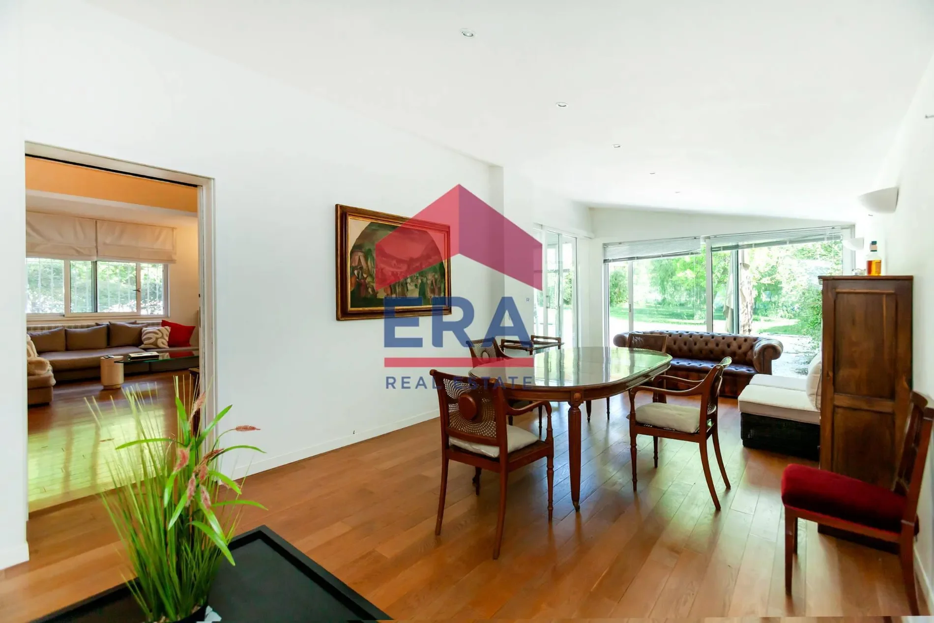 Gallery photo 6