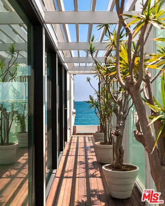 27044 Malibu Cove Colony Drive, Malibu, California, United States. - Photo 28