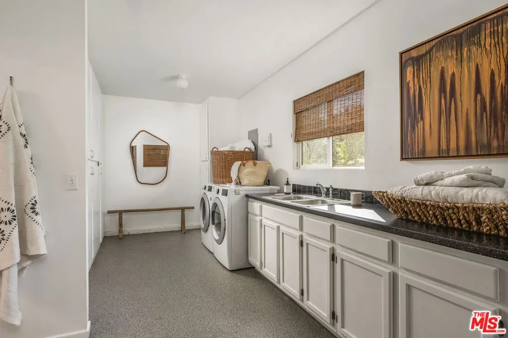 4158 Grand Avenue, Ojai, California, United States. - Photo 60