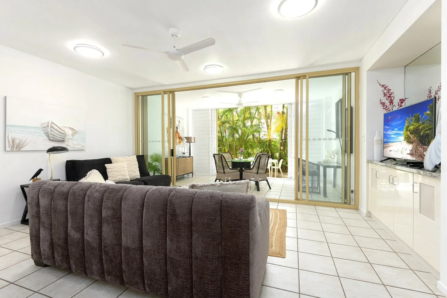 Port Douglas, Macrossan St, Port Douglas, Queensland, Australia. - Photo 11