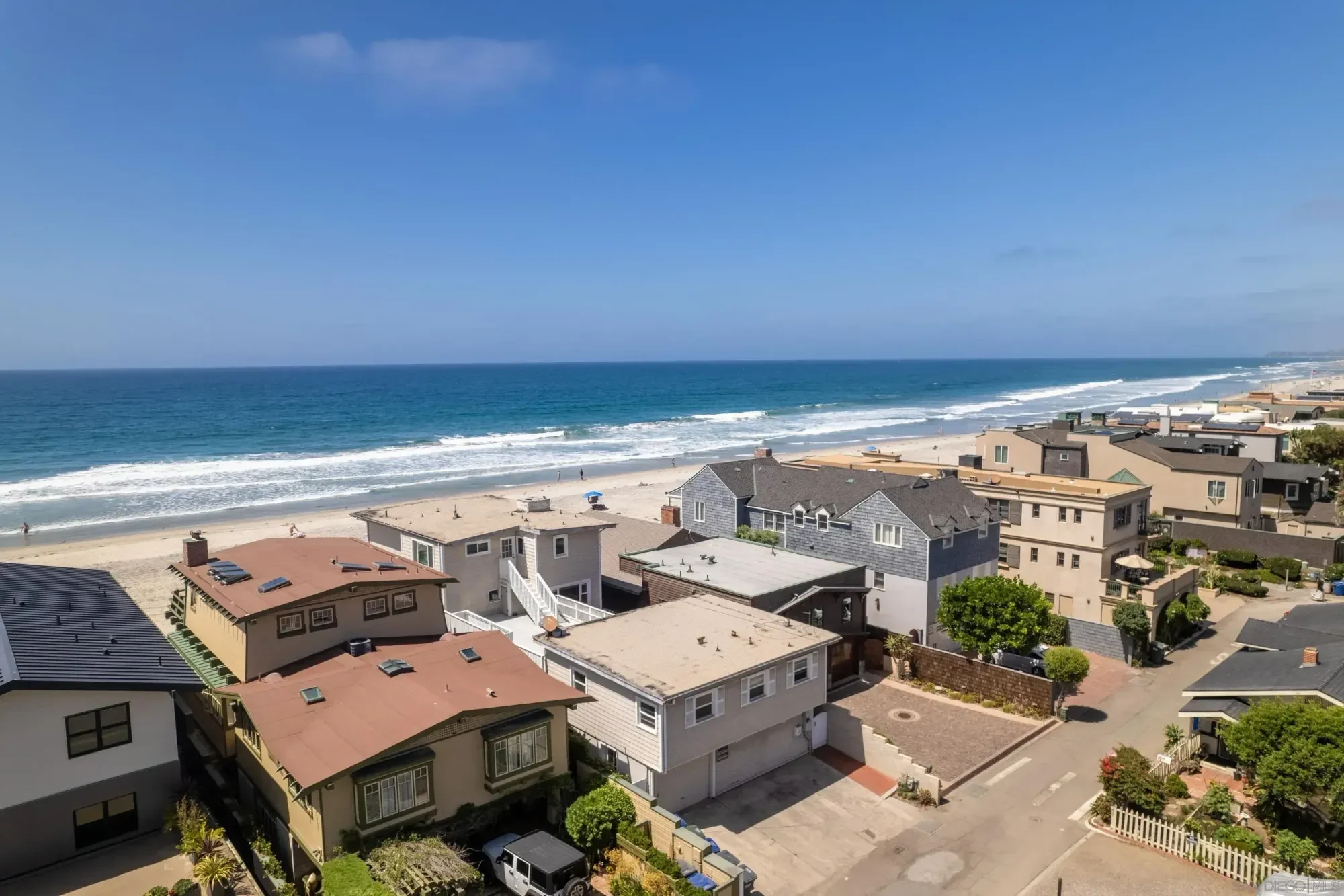 1834-1836 Ocean Front, Del Mar, California, United States. - Photo 18