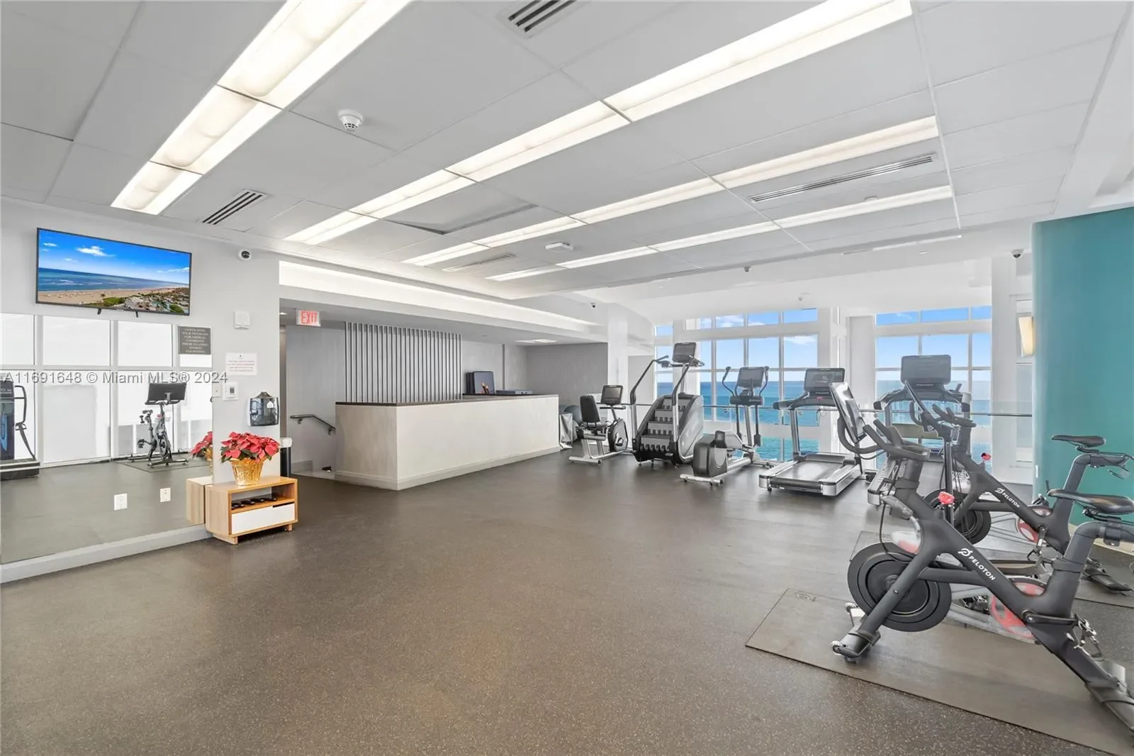18101 Collins Ave 1502, Golden Beach, Florida, United States. - Photo 43