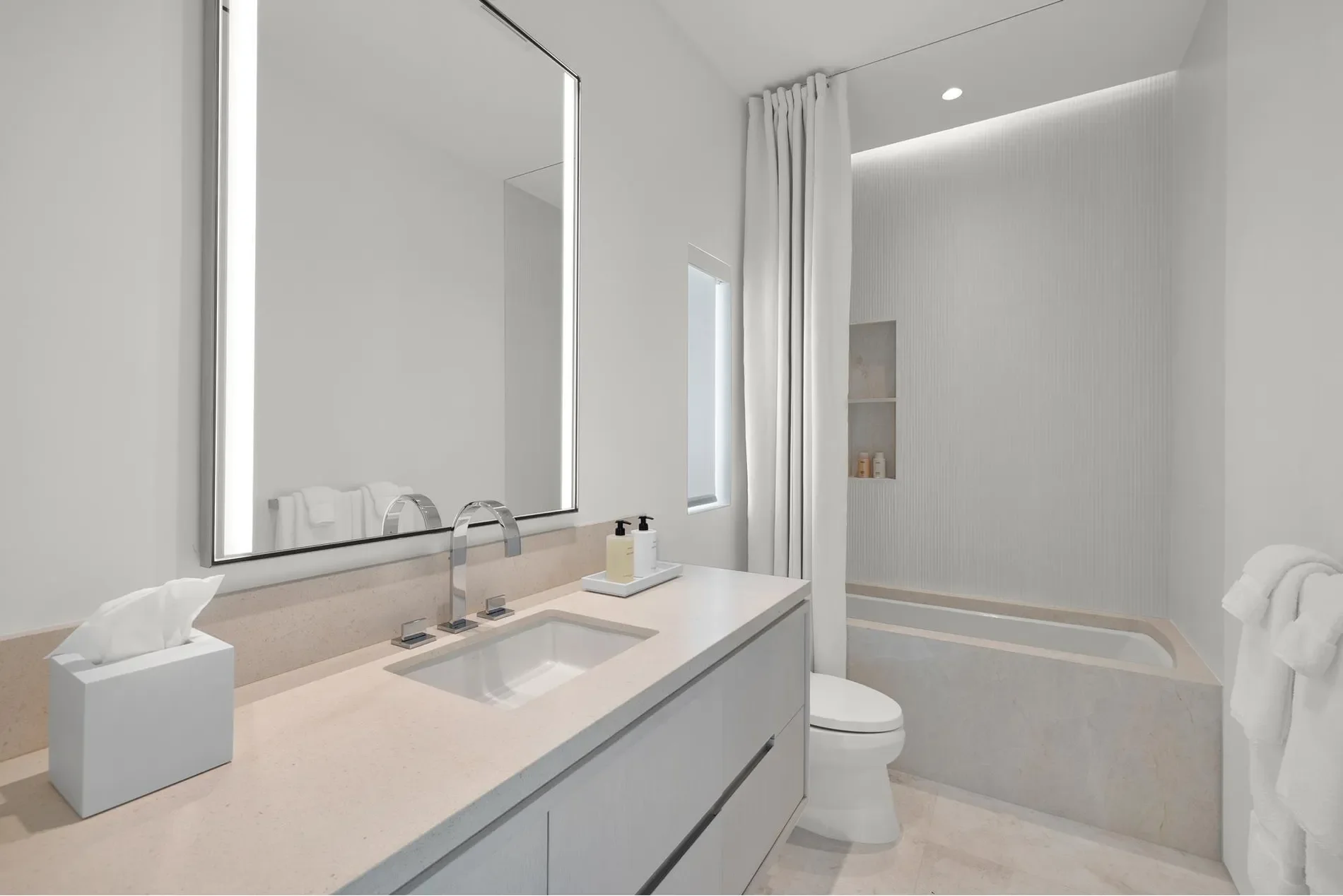 5959 Collins Ave, Miami Beach, Florida, United States. - Photo 37