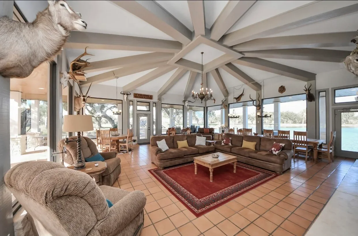 5523 Ehrman Lake Lane, Wallis, TX 77485, Wallis, Texas, United States. - Photo 21