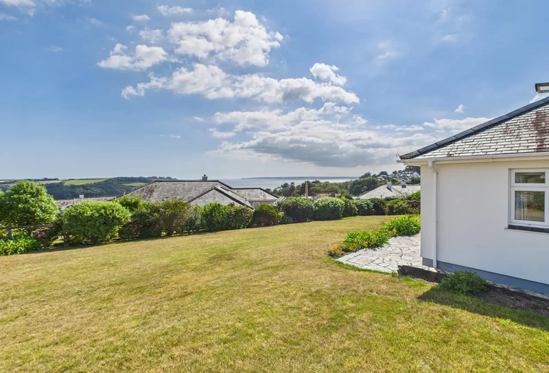 13 Waterloo Close, St. Mawes, St Mawes, England, United Kingdom. - Photo 12