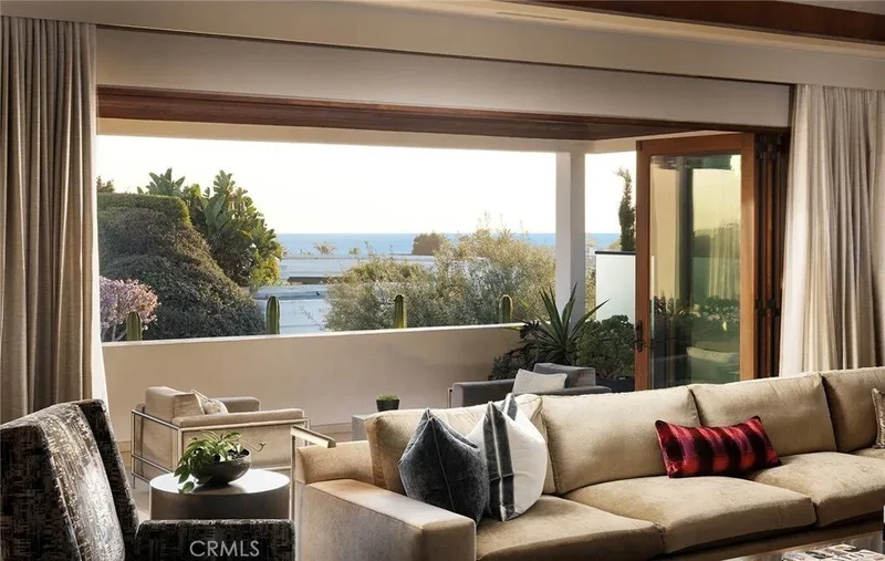 4512 Roxbury Road, Newport Beach, California, United States. - Photo 32