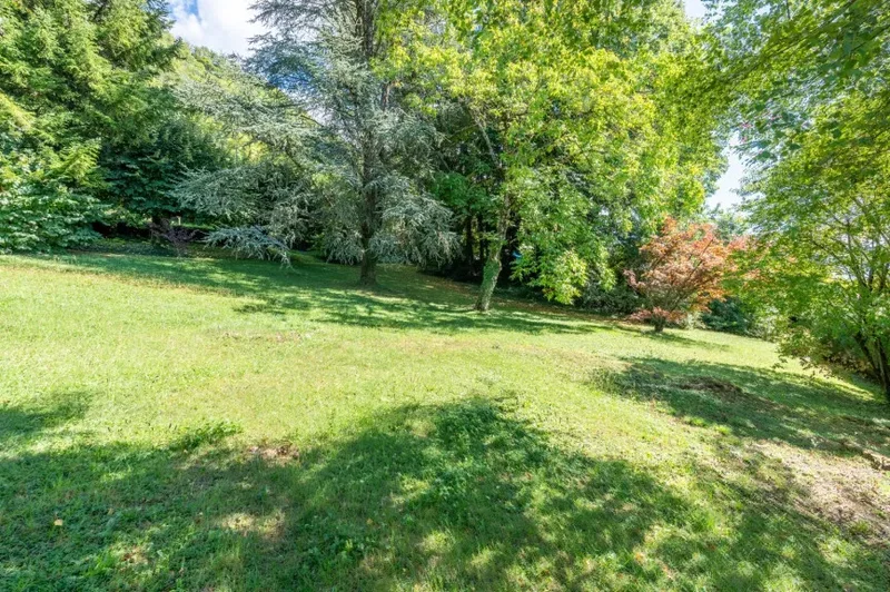 Exclusive - Buildable Land of 2623 m² with Lake and Mountain Views
