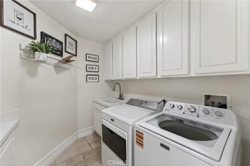 2634 Old Windmill Court, Riverside, CA 92503, Riverside, California, United States. - Photo 22