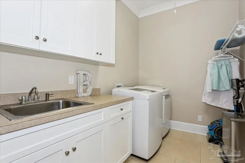 577 Aragon St, Pensacola, FL, 32502, USA, Pensacola, Florida, United States. - Photo 14