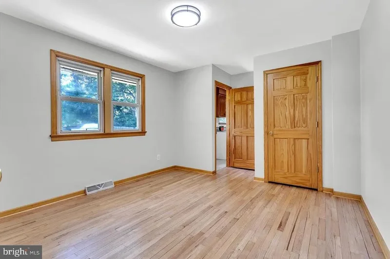 174 Hardenburg Lane, Milltown, NJ 08850, Milltown, New Jersey, United States. - Photo 21