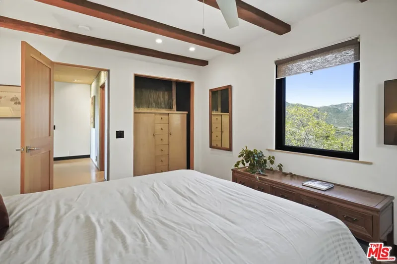 26335 Lockwood Road, Malibu, California, United States. - Photo 38
