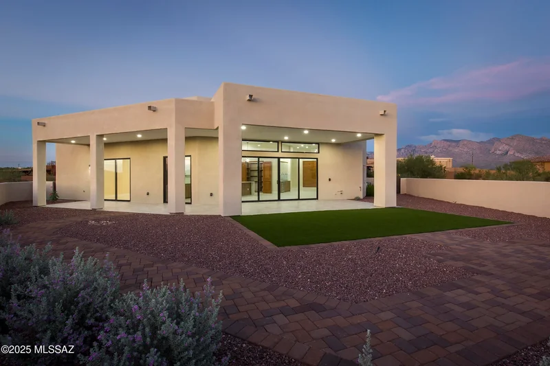 10327 N Derrio Canyon Place, Oro Valley, AZ, 85742, USA, Tucson, Arizona, United States. - Photo 47