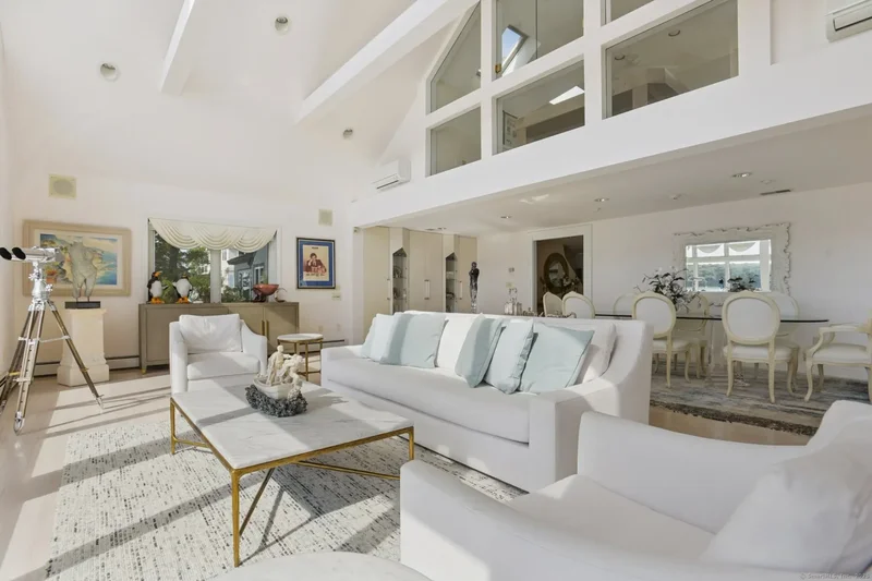 65 Neptune Dr, Groton, Connecticut, United States. - Photo 6