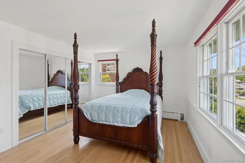 24-56 Little Neck Boulevard, New York, New York, United States. - Photo 10