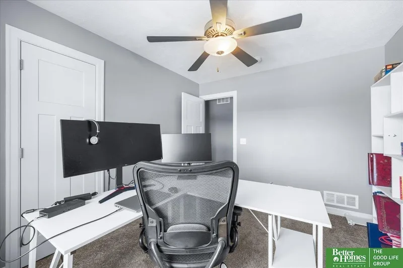 12124 Montauk Drive, Papillion, NE 68046, Papillion, Nebraska, United States. - Photo 23