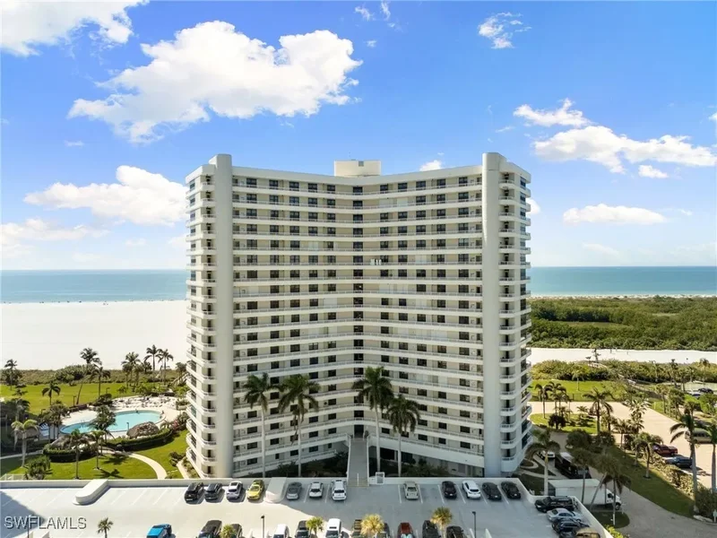 320 Seaview Court 512, Marco Island, Florida, United States. - Photo 28
