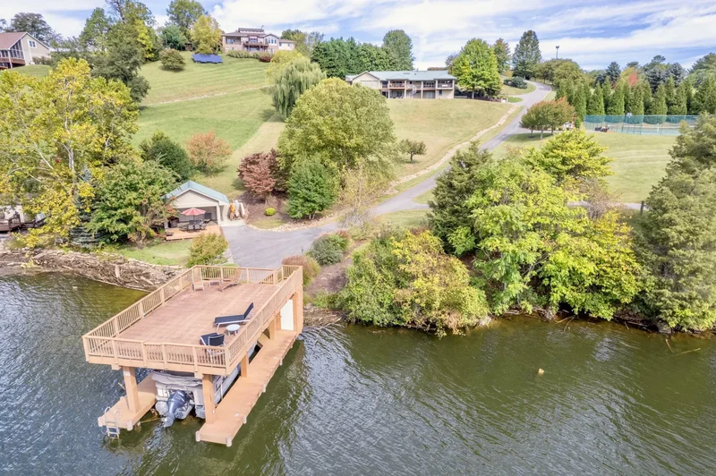 2530 Saddleridge CIR, Pulaski, VA, 24301, USA, Draper, Virginia, United States. - Photo 6