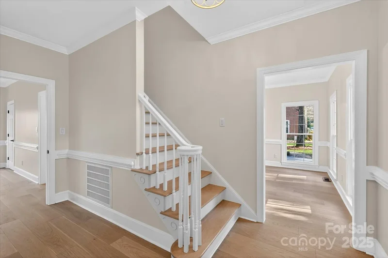 10409 Balmoral Circle, Charlotte, NC 28210, Charlotte, North Carolina, United States. - Photo 5