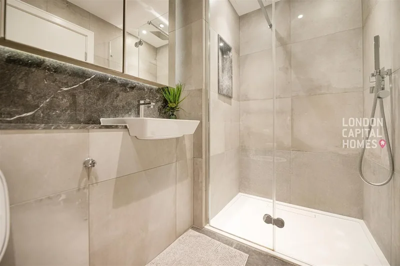 2 Lockgate Road, Fairview House, London, England, United Kingdom. - Photo 15
