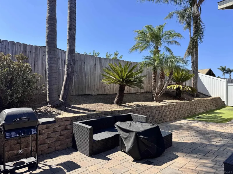 8943 Calliandra Rd, San Diego, California, United States. - Photo 46
