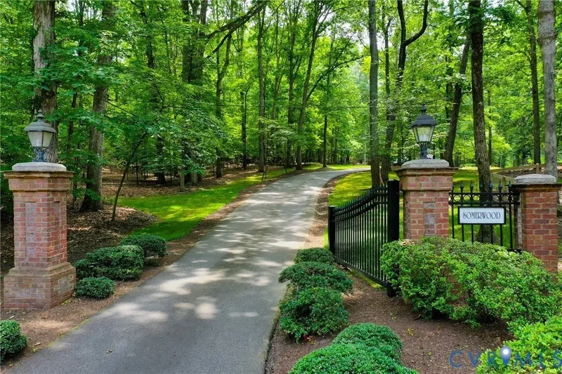 3320  Traylor Dr, Richmond, VA, 23235, USA, Bon Air, Virginia, United States. - Photo 48