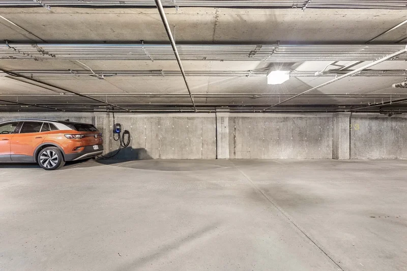 1695 Rue St-Patrick, Apt. 203, LeSudOuest, QC H3K3G9, Montréal, Quebec, Canada. - Photo 24