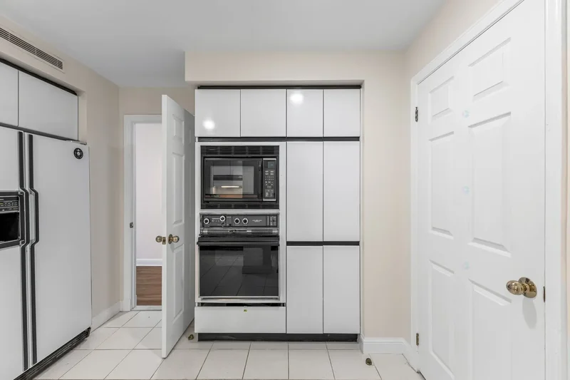 1000 Boul. De Maisonneuve O. 1104, Montréal, Quebec, Canada. - Photo 14
