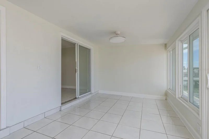 417 E BOCA CIEGA POINT BLVD N #417, Madeira Beach, Florida, United States. - Photo 32