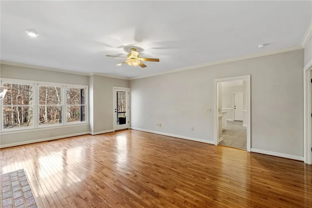 Gallery photo 2