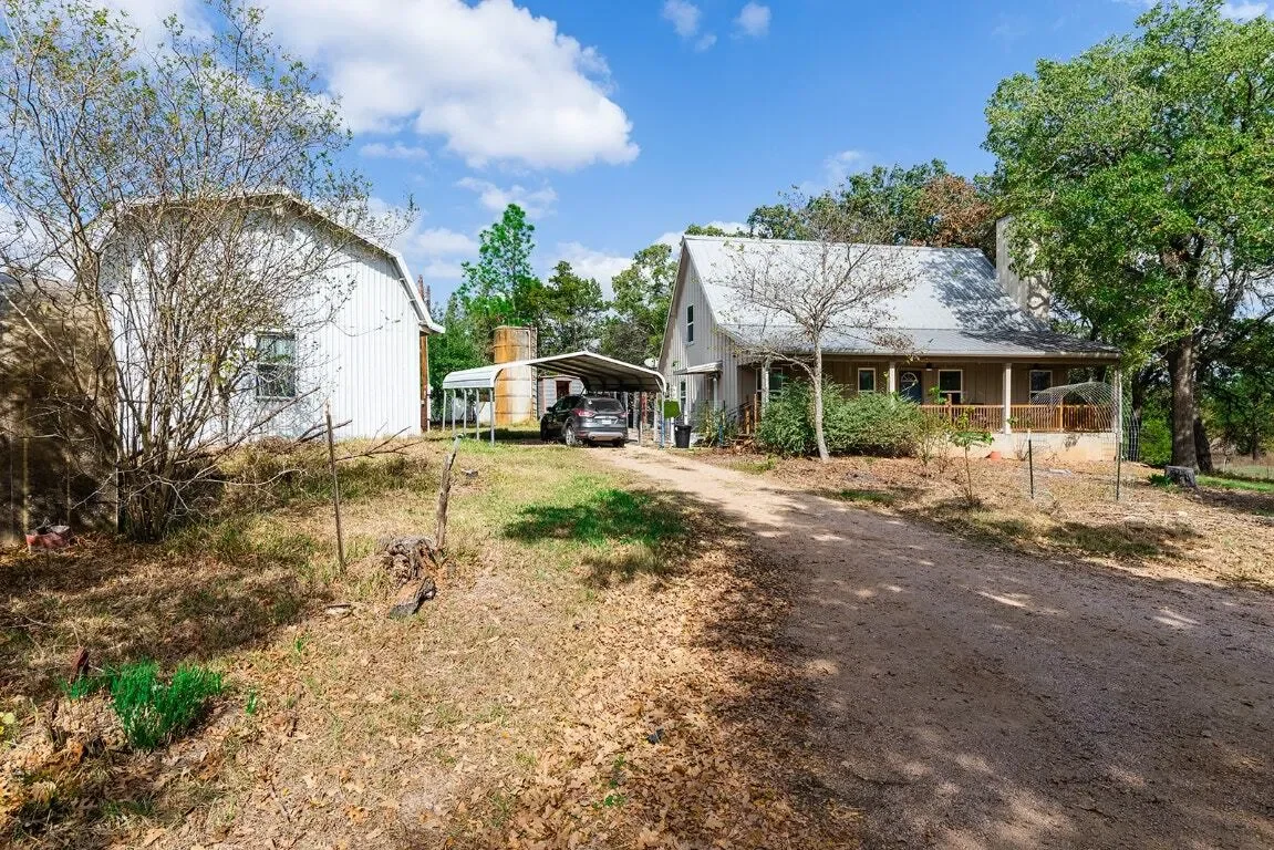 Property photo 9