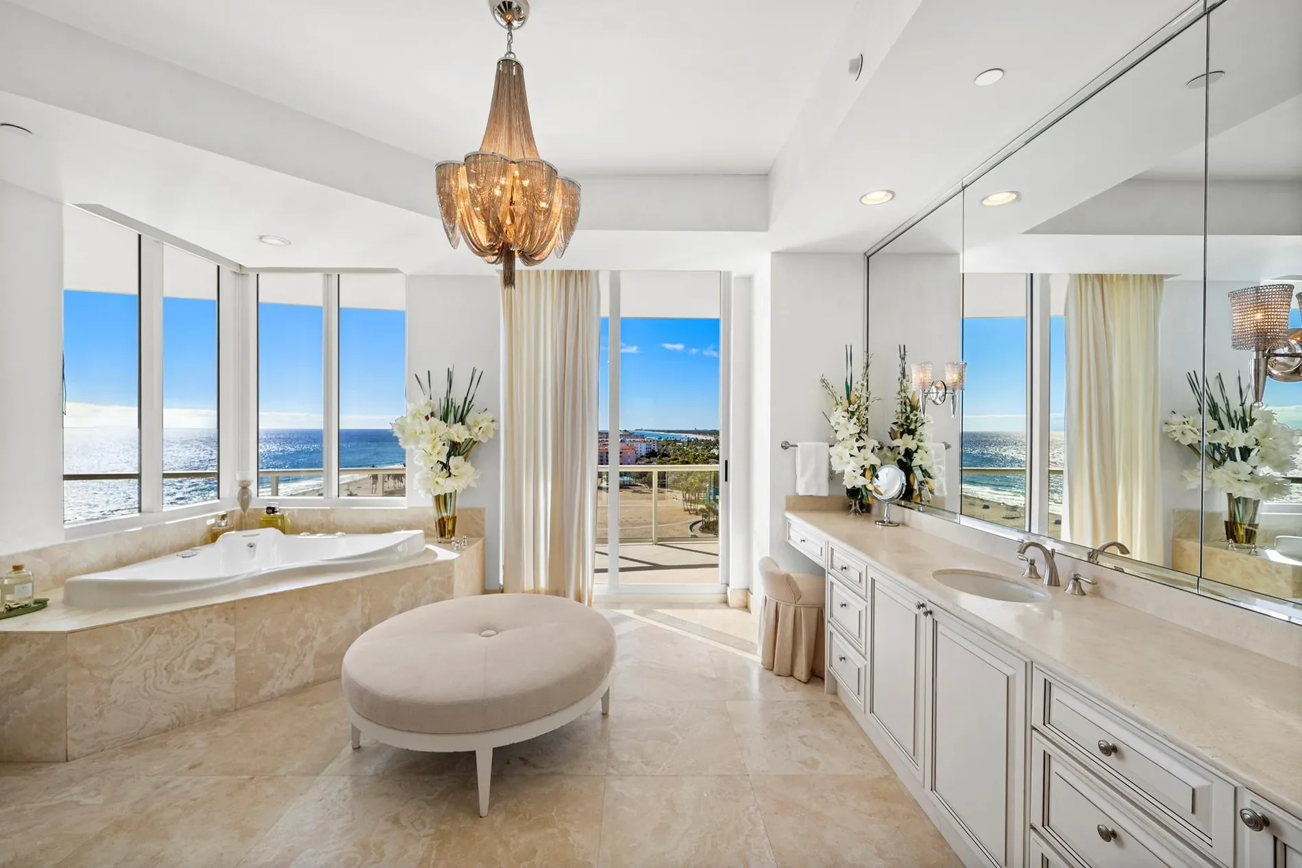2700 N Ocean Drive, Riviera Beach, Florida, United States. - Photo 32