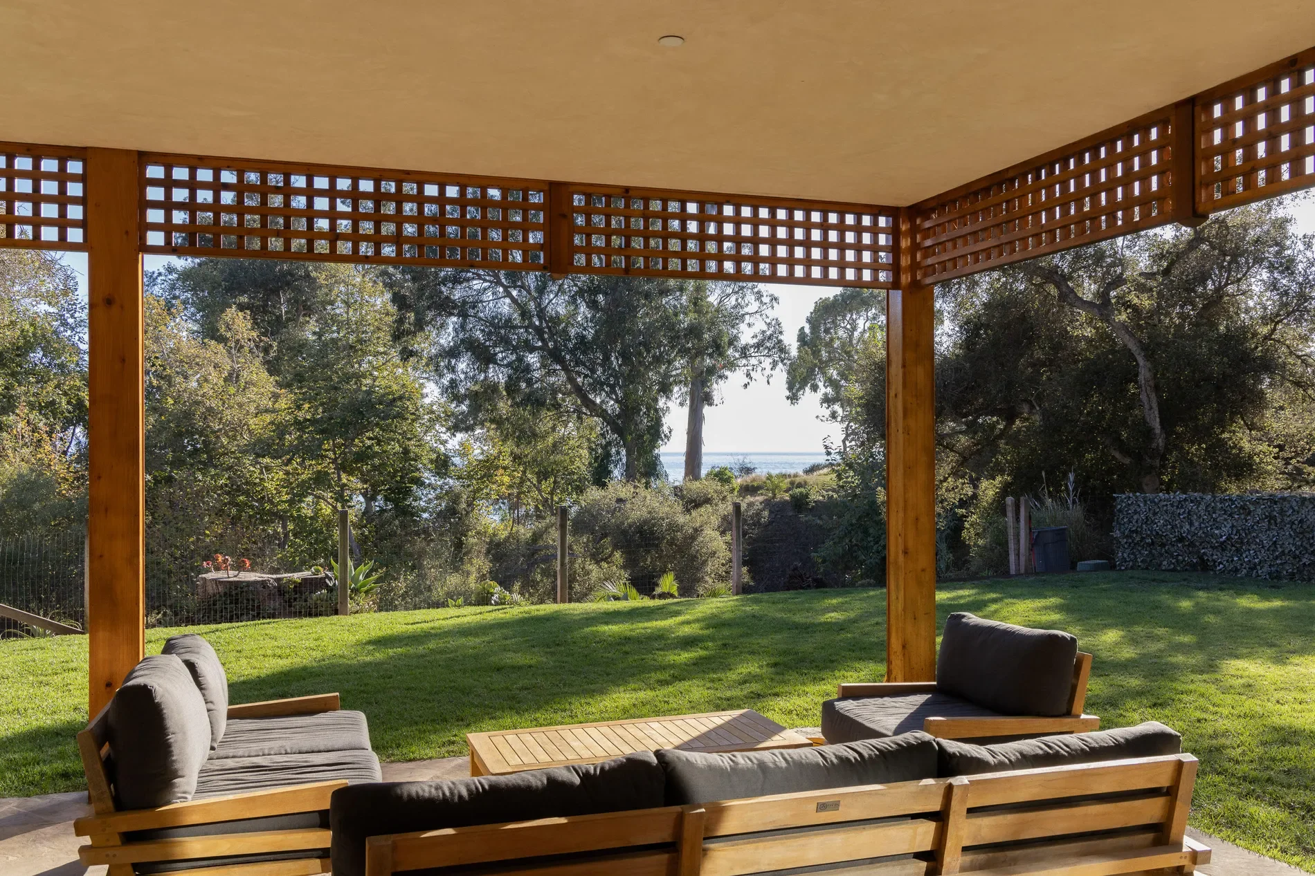2937 Padaro Lane, Carpinteria, California, United States. - Photo 14